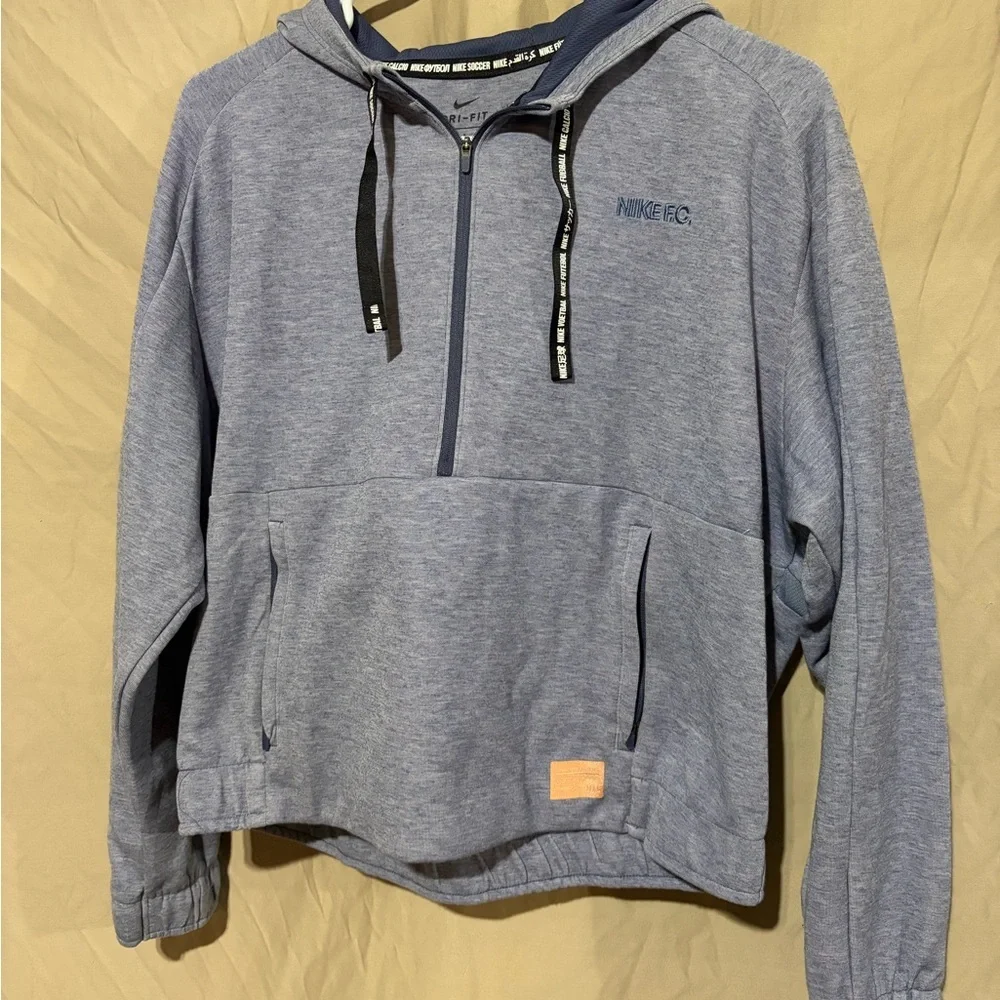 Nike soccer sweatshirt